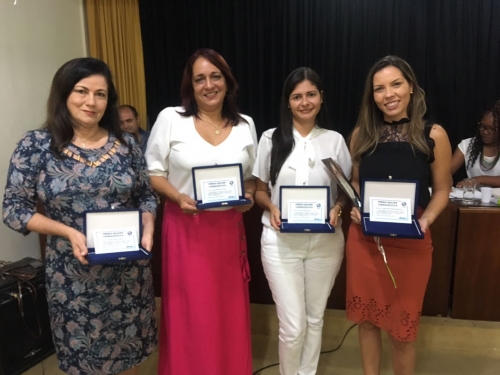 CRF/SE PRESTA HOMENAGEM A FARMACÊUTICAS NO DIA INTERNACIONAL DA MULHER